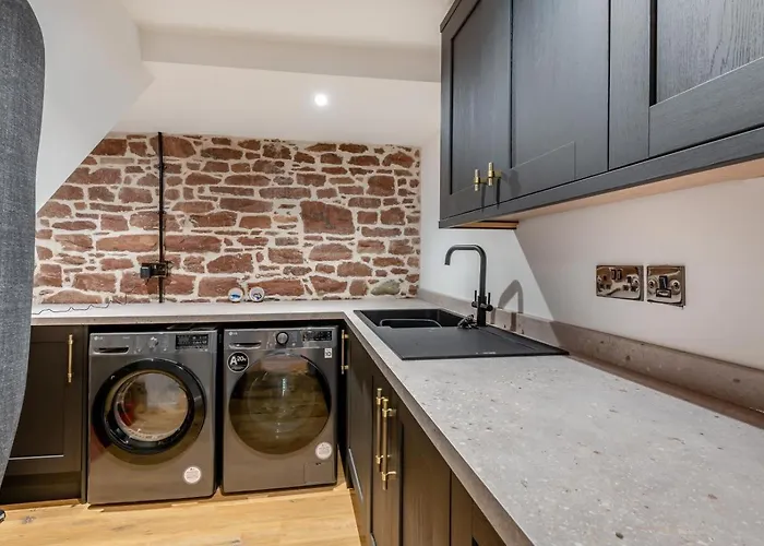 3 Bed In Wigton Oc-f33746 *